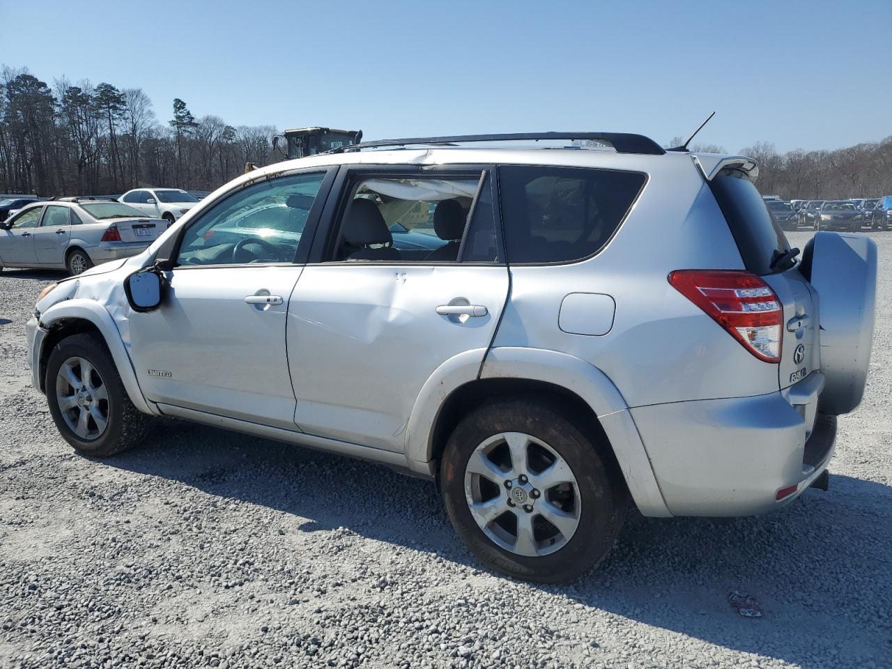 2011 TOYOTA RAV4 LIMIT - Фото 2