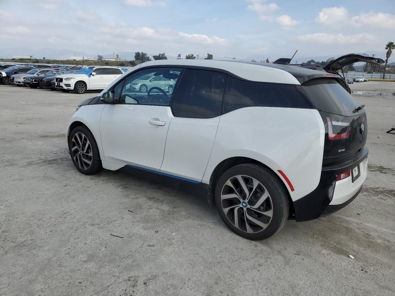 2017 BMW I3 REX - Фото 2