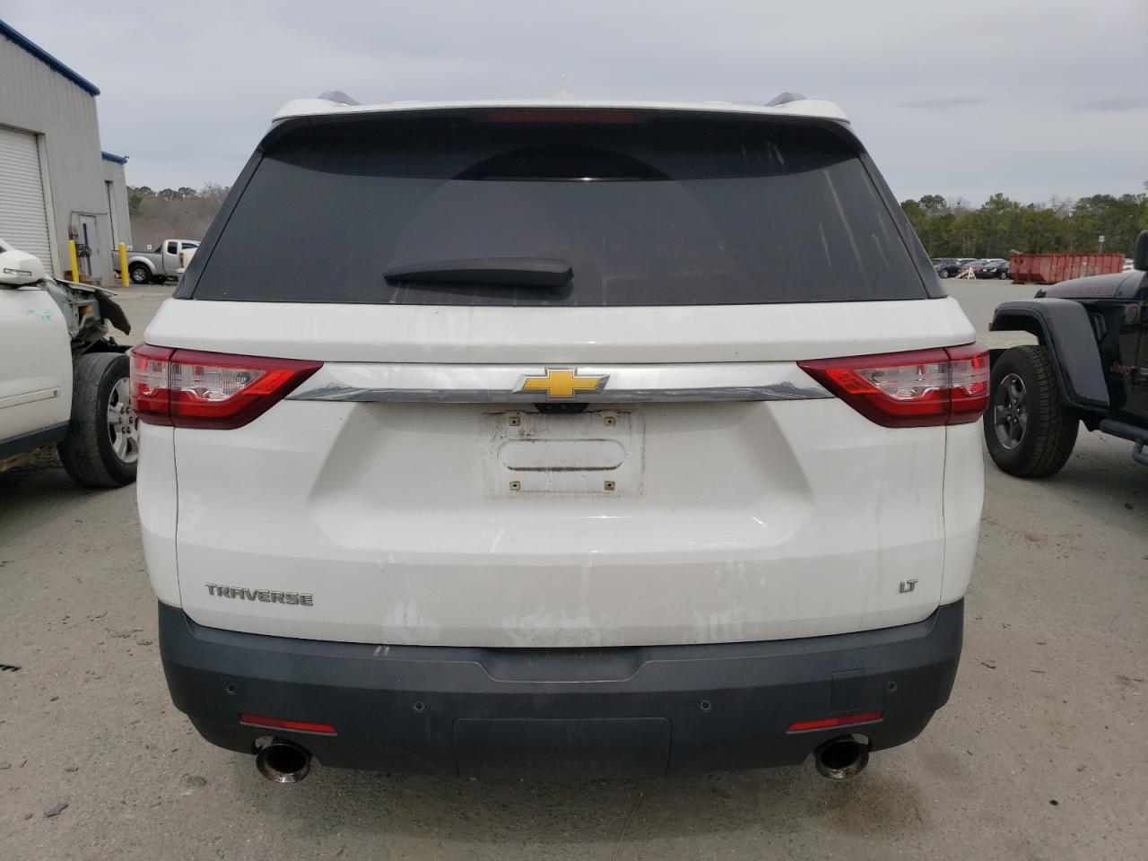 2018 CHEVROLET TRAVERSE L - Image 6