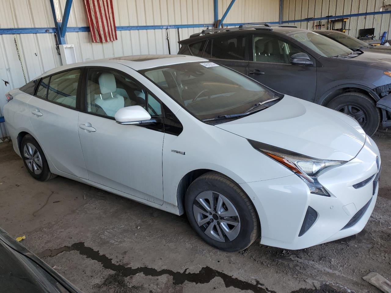 2018 TOYOTA PRIUS - Image 4