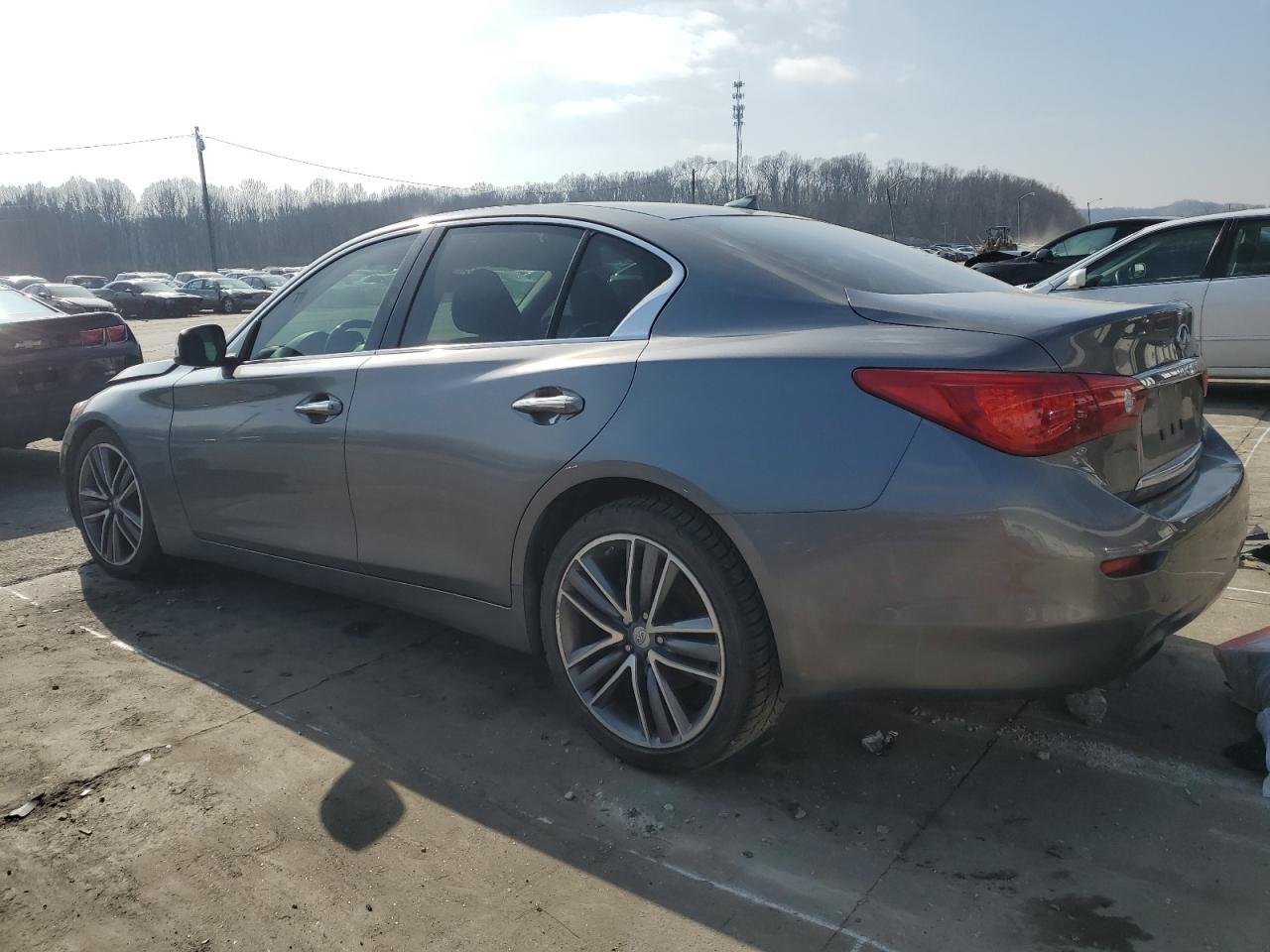 2015 INFINITI Q50 BASE - Image 2