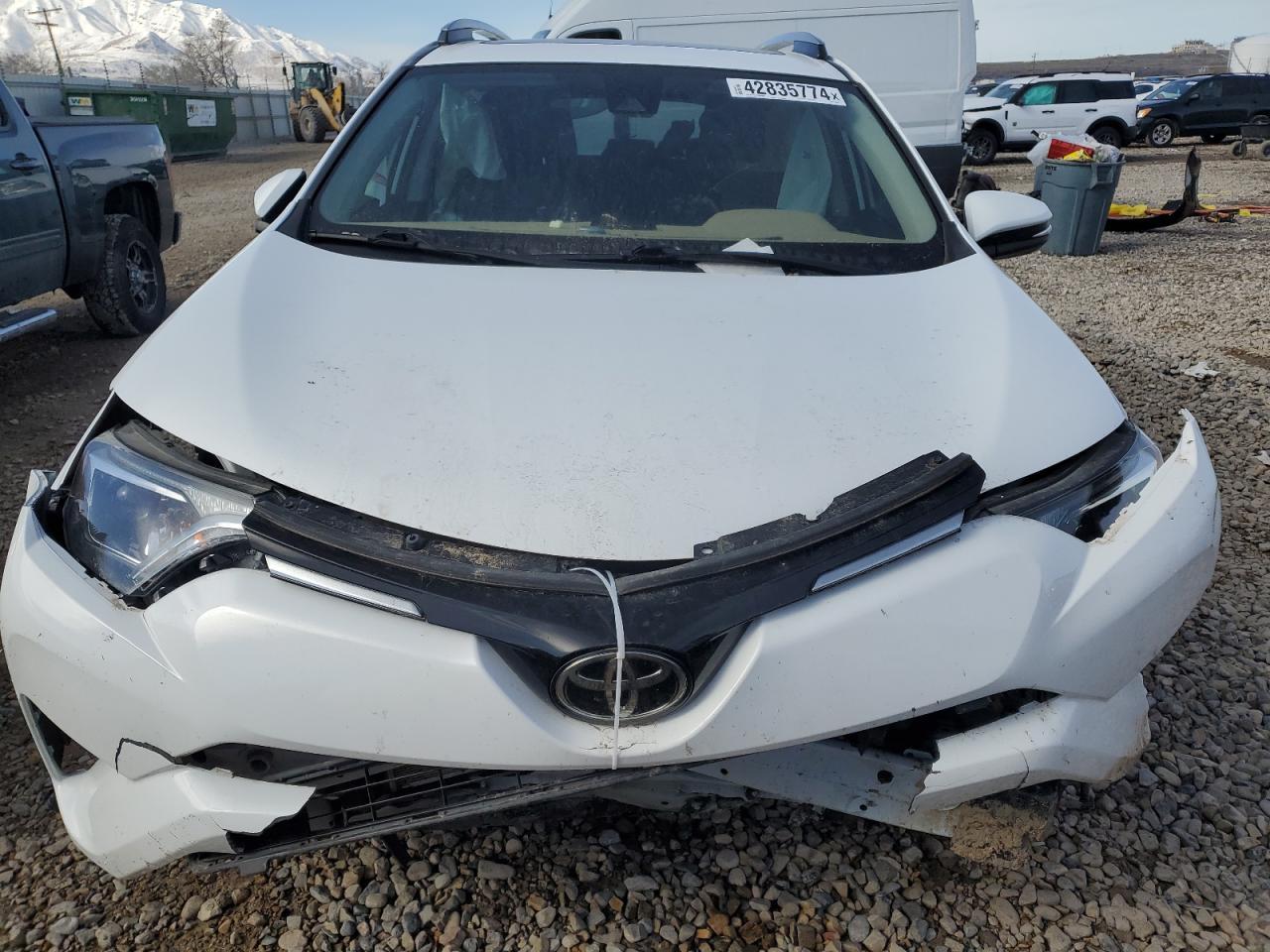 2018 TOYOTA RAV4 ADVEN - Фото 5