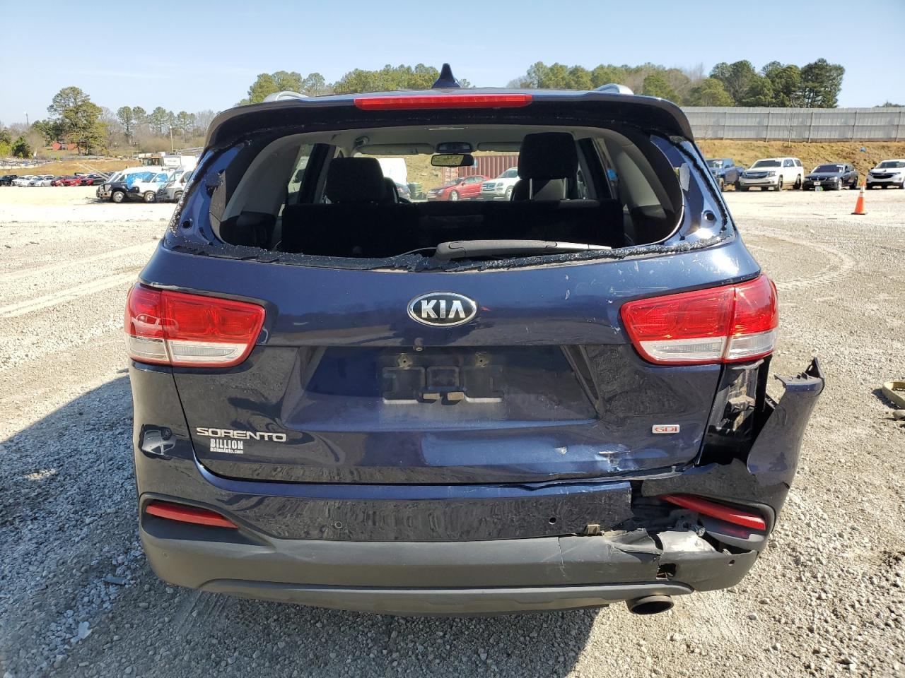 2016 KIA SORENTO LX - Image 6
