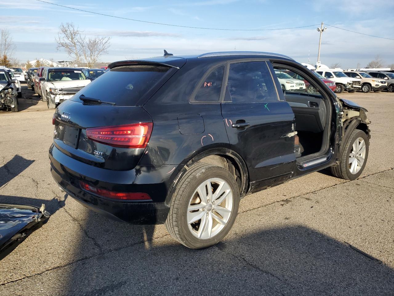 2018 AUDI Q3 PREMIUM - Фото 3