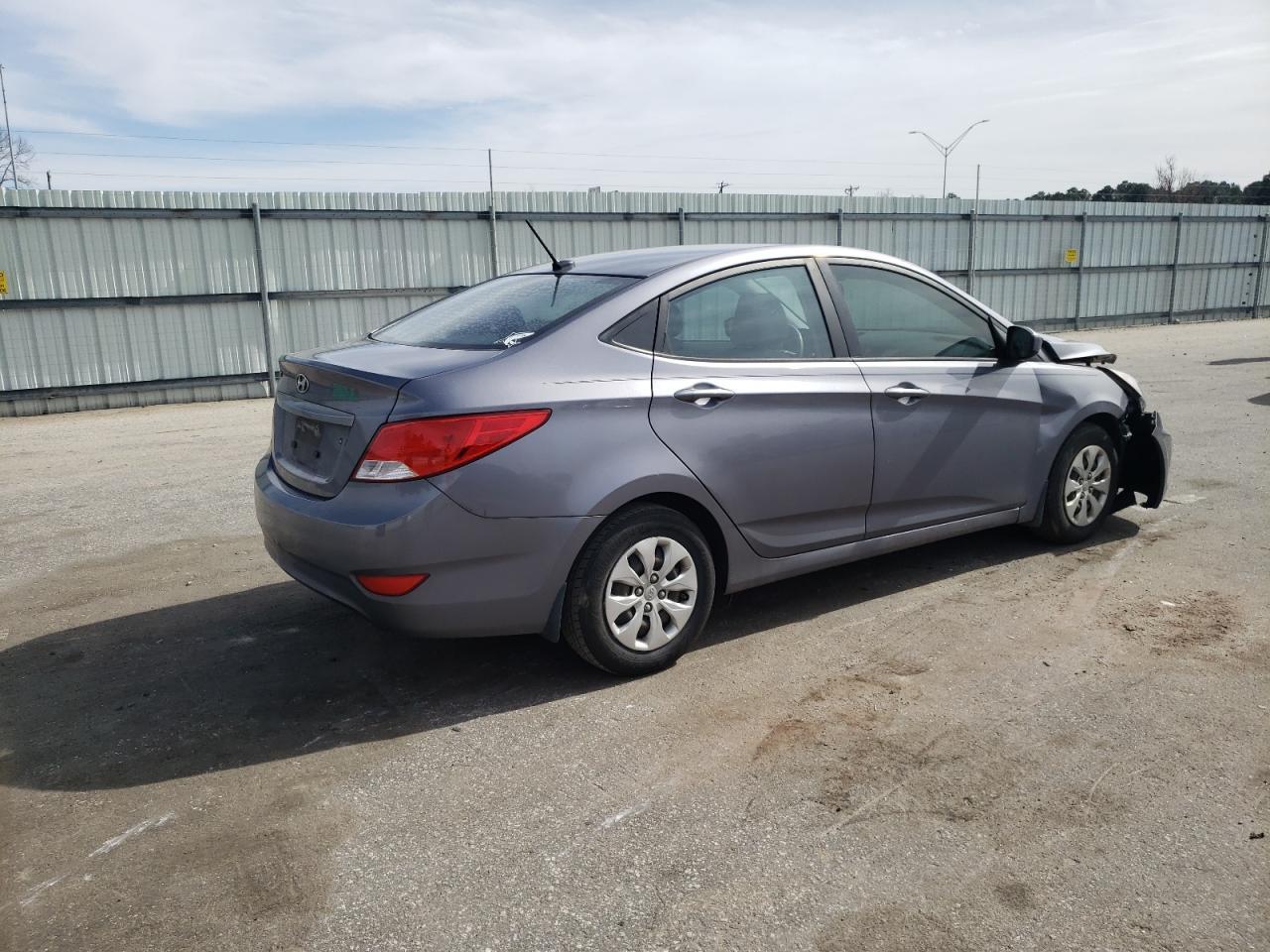 2016 HYUNDAI ACCENT SE - Фото 3