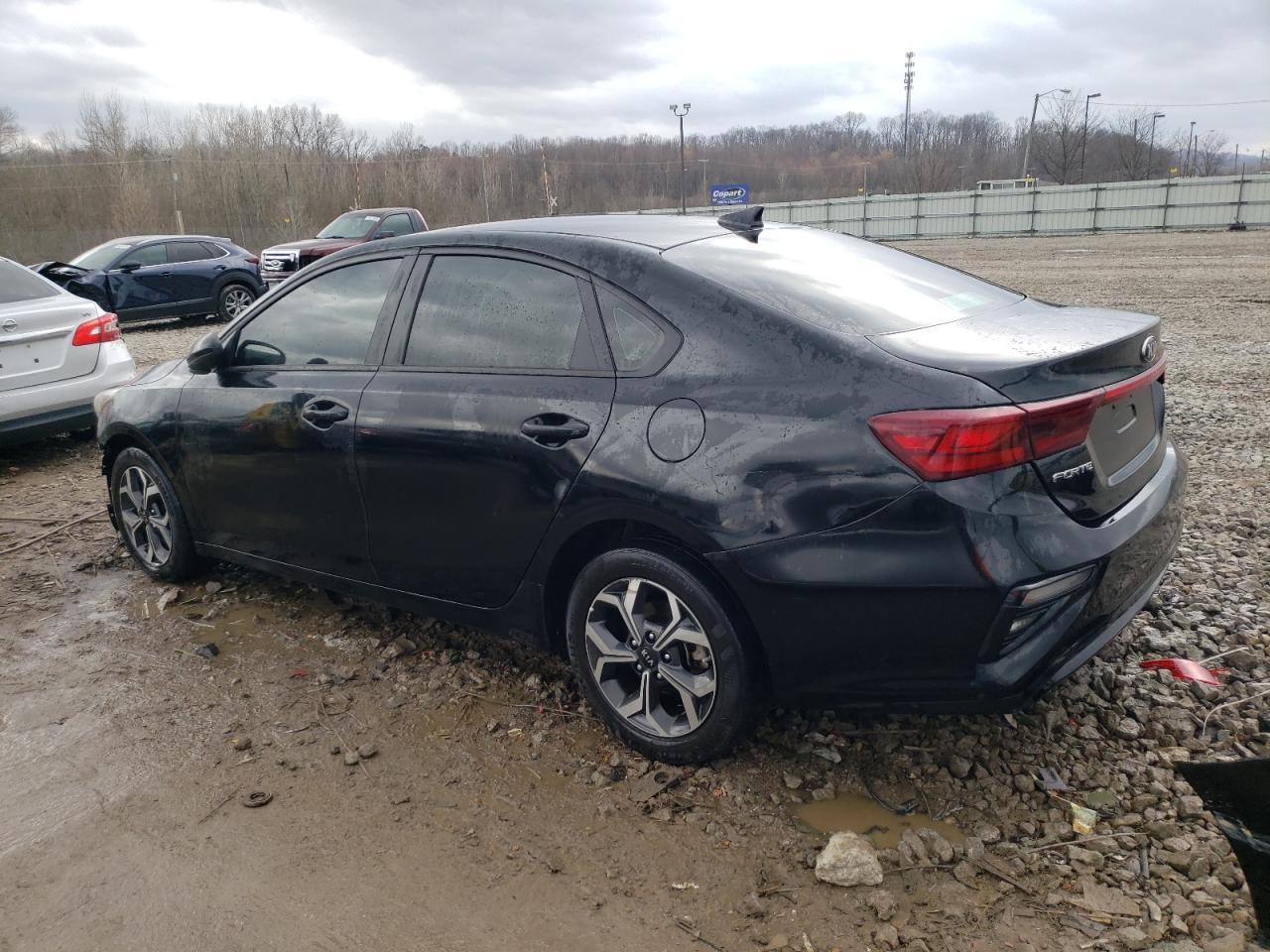 2021 KIA FORTE FE - Фото 2