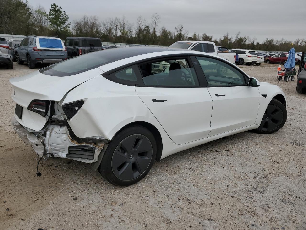 2021 TESLA MODEL 3 - Image 3