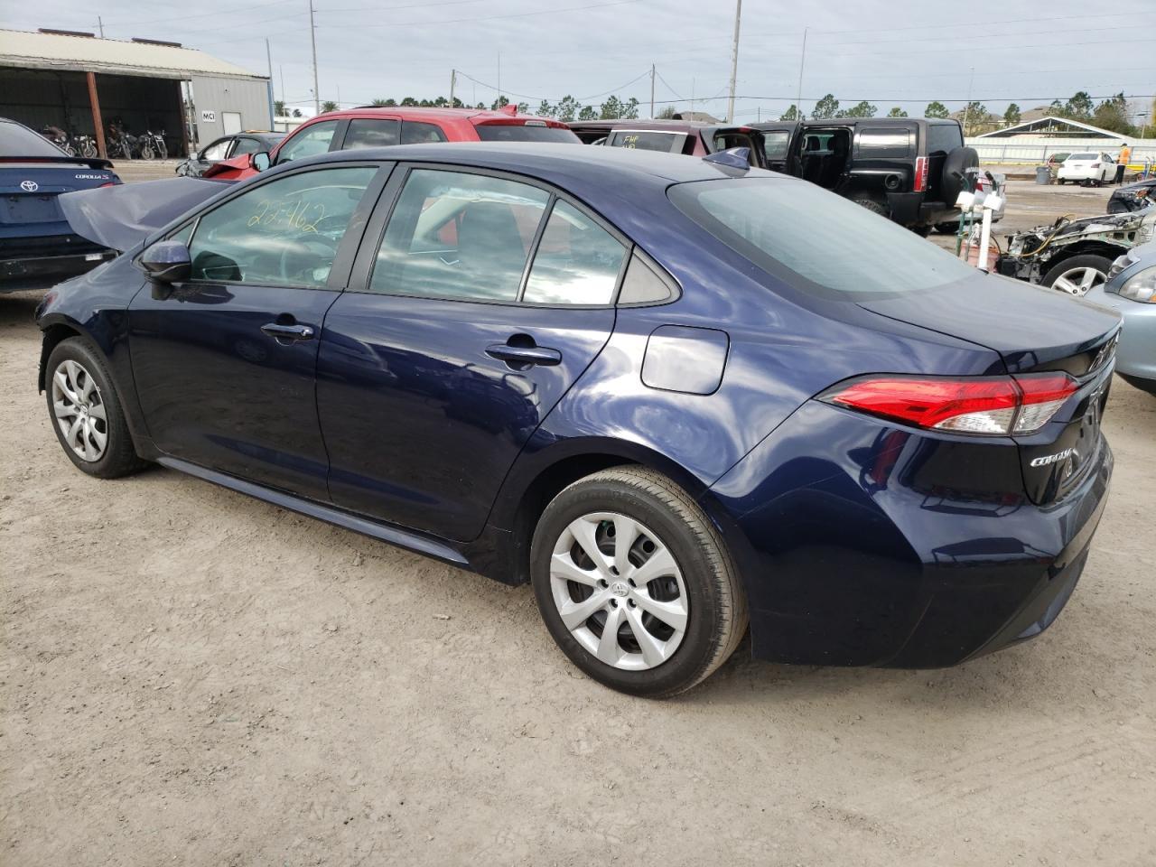 2021 TOYOTA COROLLA LE - Фото 2