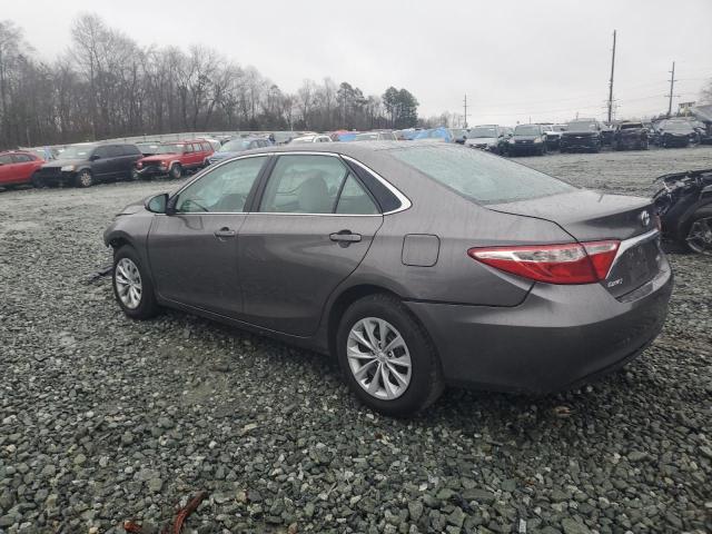 2017 Toyota Camry Le - Фото 2
