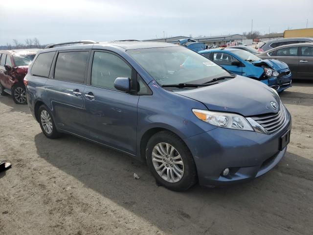 2015 Toyota Sienna Xle - Фото 4