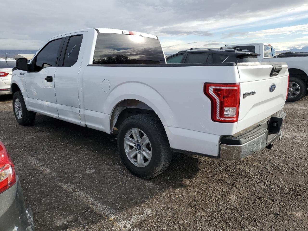 2016 FORD F150 SUPER - Фото 2