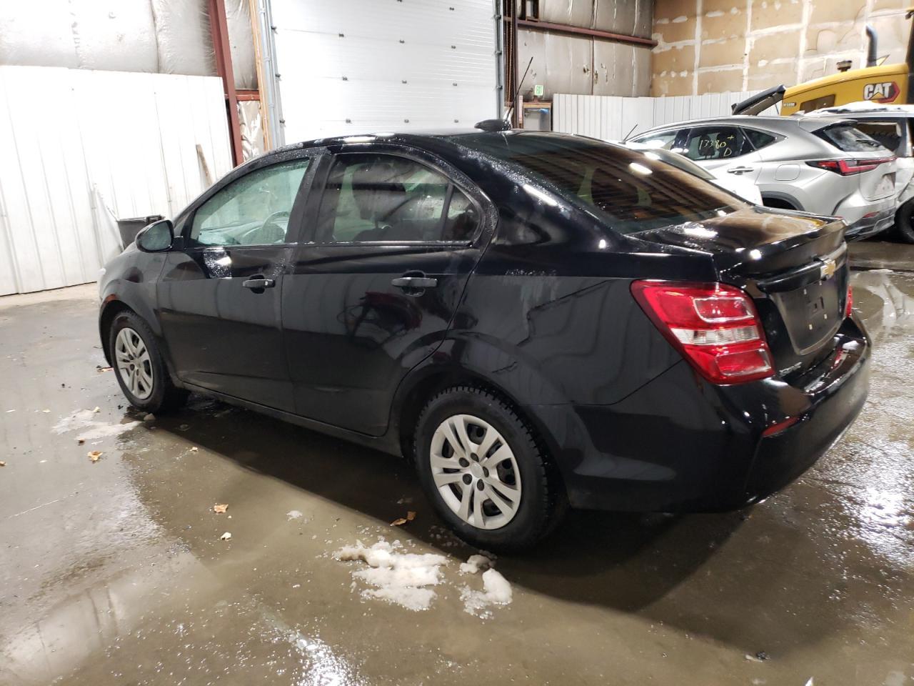2017 CHEVROLET SONIC LS - Фото 2