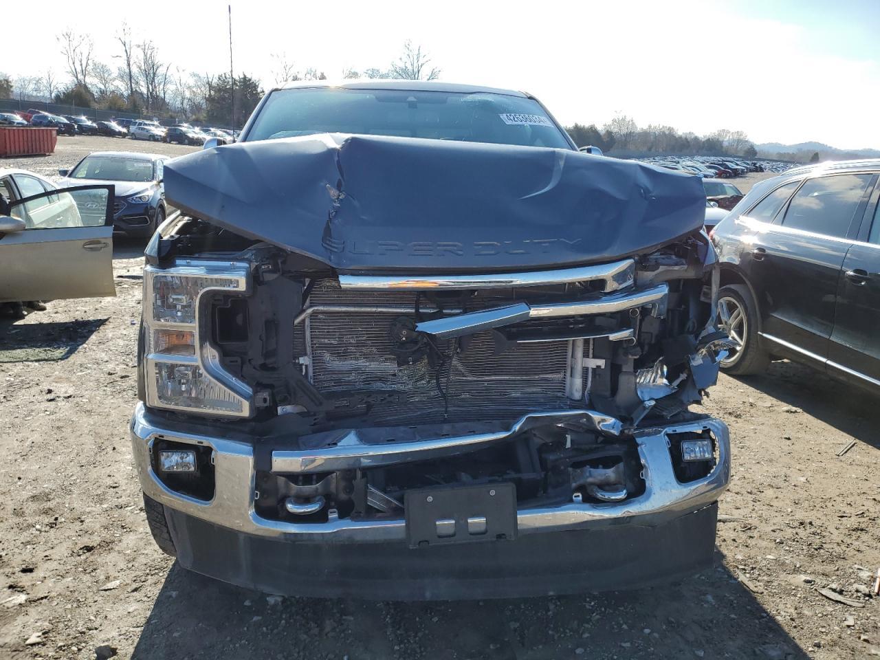 2022 FORD F250 SUPER - Image 5