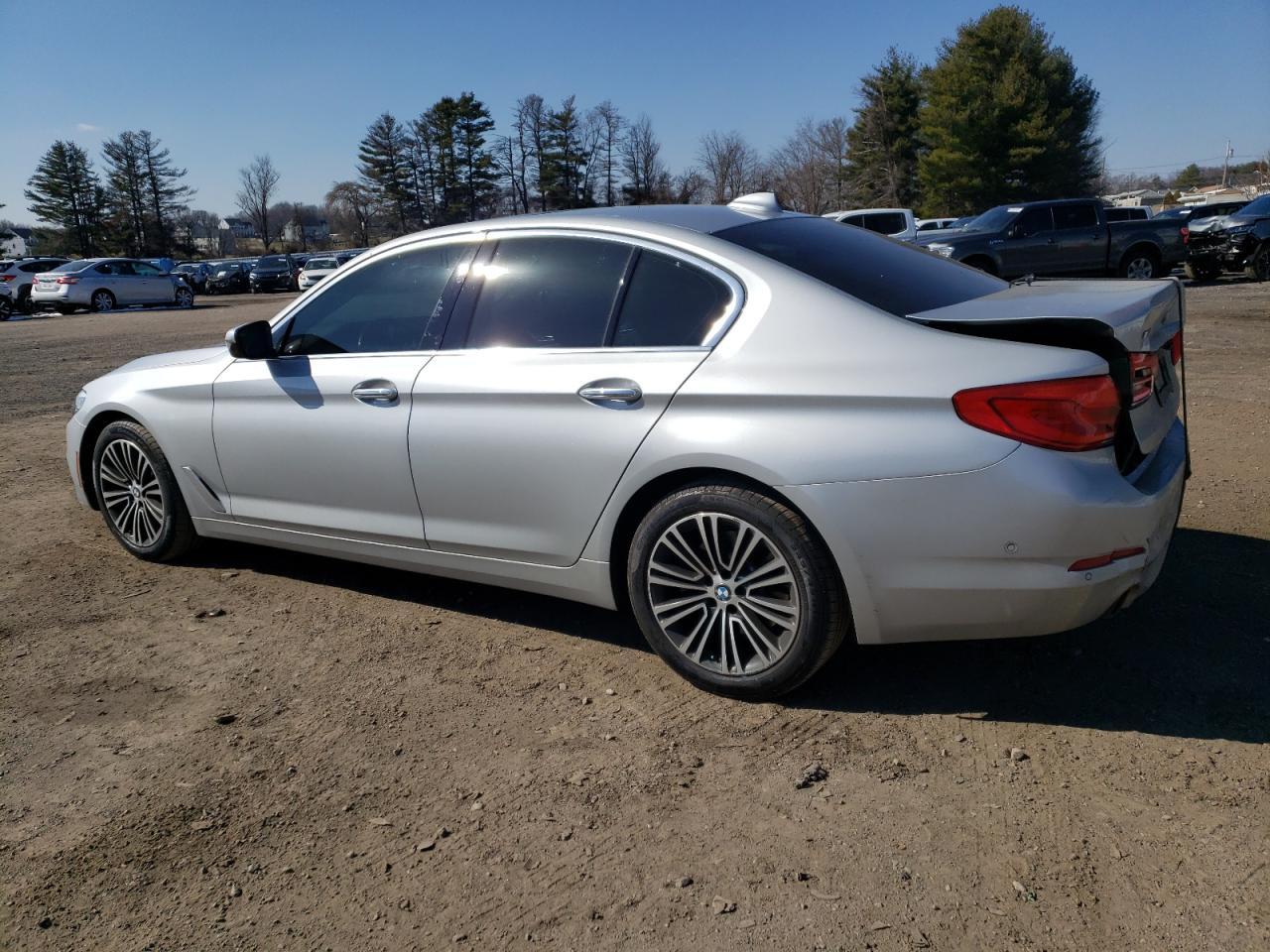 2018 BMW 530 XI - Image 2