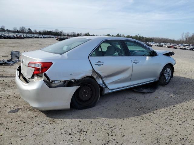 2012 Toyota Camry Base - Фото 3