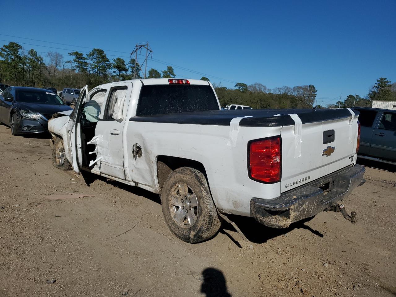 2017 CHEVROLET SILVERADO - Image 2