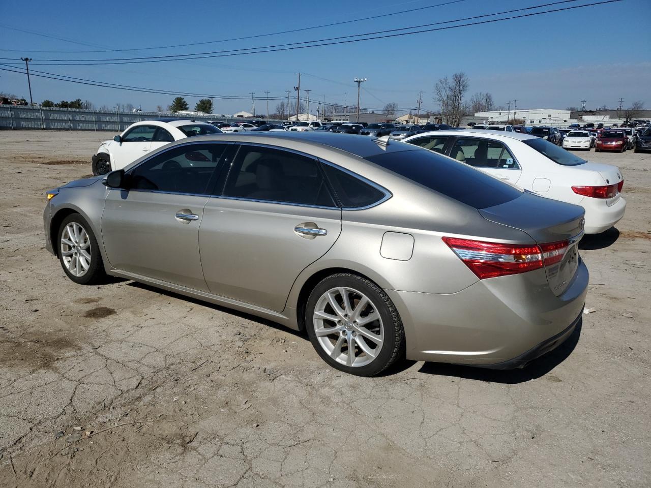 2014 TOYOTA AVALON BAS - Image 2