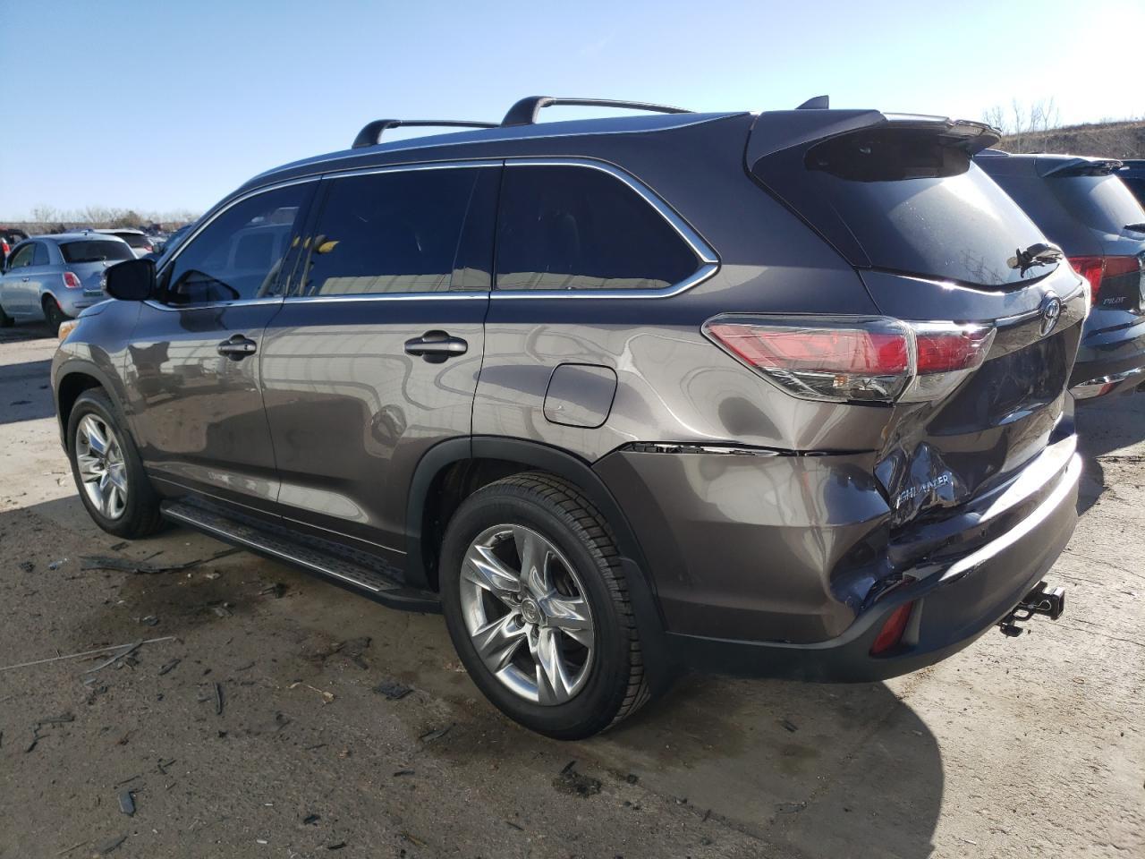 2015 TOYOTA HIGHLANDER - Фото 2