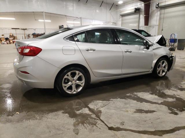 2017 Chevrolet Cruze Premier - Image 3