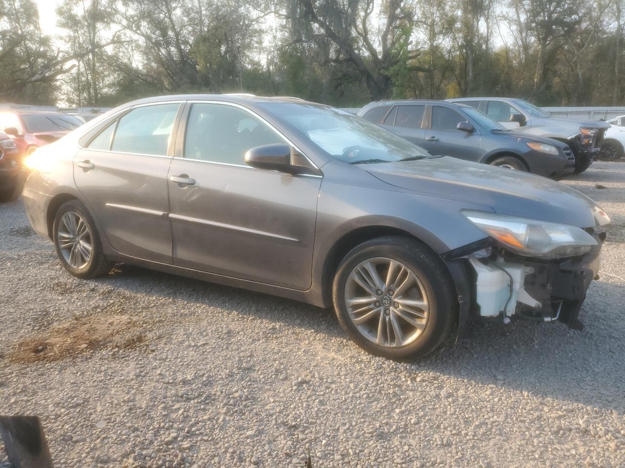 2016 TOYOTA CAMRY LE - Image 4