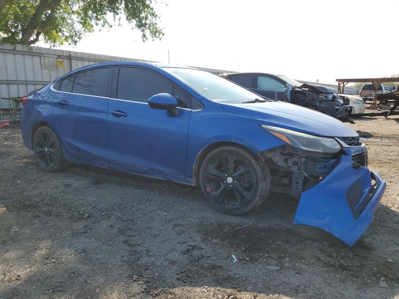 2016 CHEVROLET CRUZE LT - Image 4
