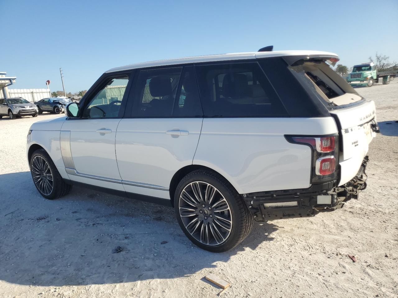 2022 LAND ROVER RANGE ROVE - Image 2