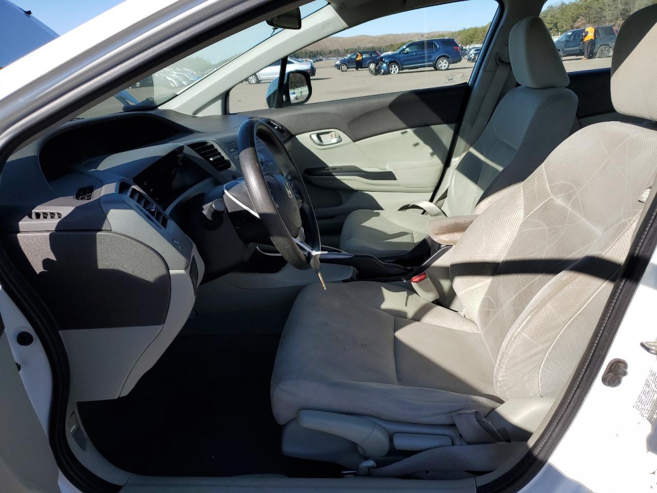 2012 HONDA CIVIC LX - Фото 7
