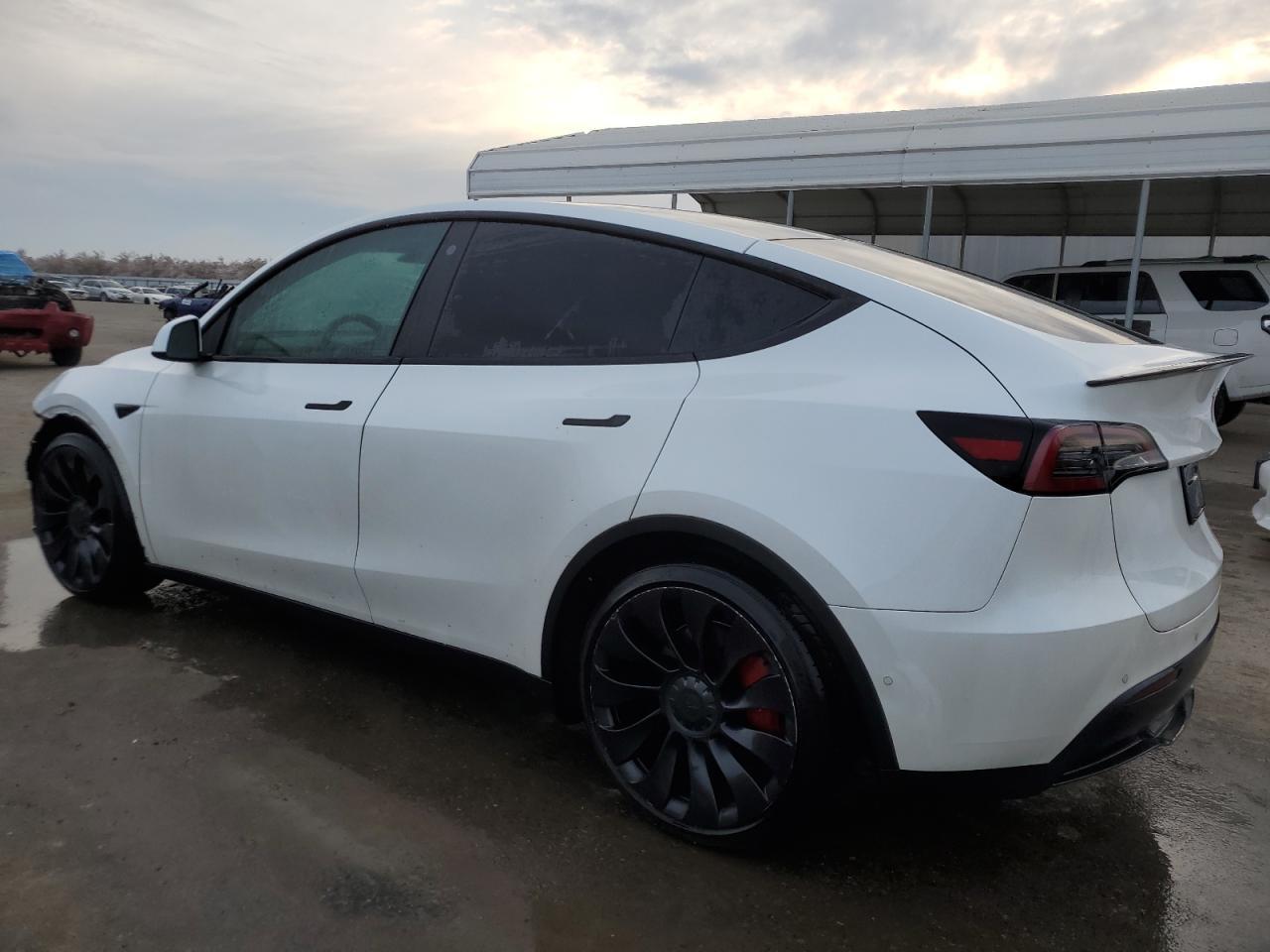 2022 TESLA MODEL Y - Image 2