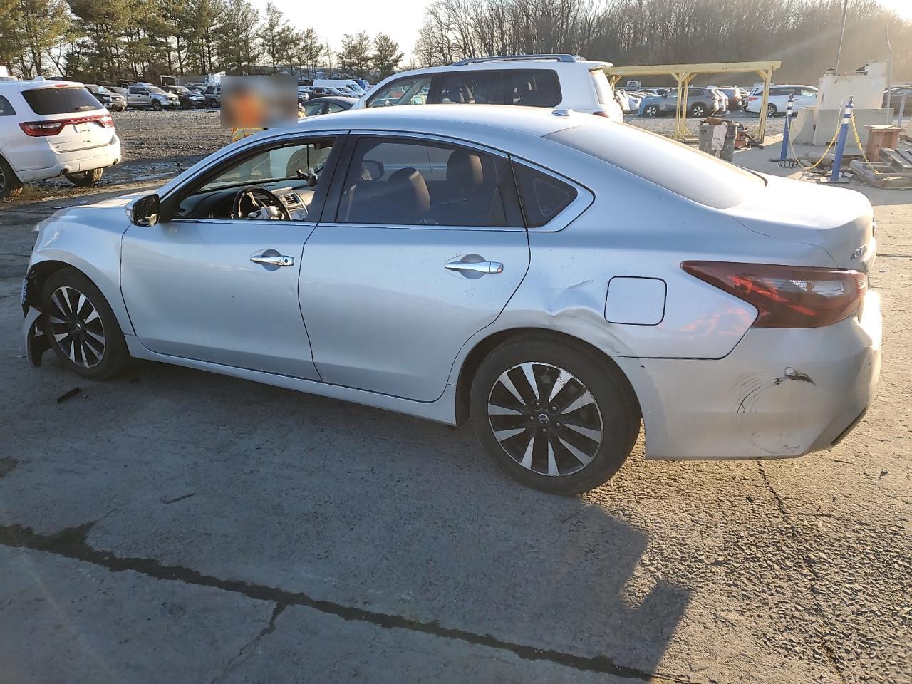 2018 NISSAN ALTIMA 2.5 - Фото 2