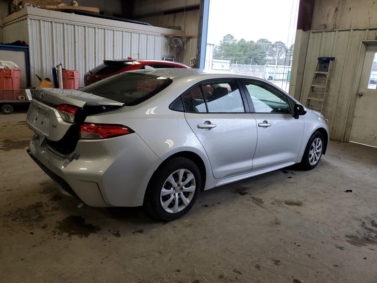 2022 TOYOTA COROLLA LE - Image 3
