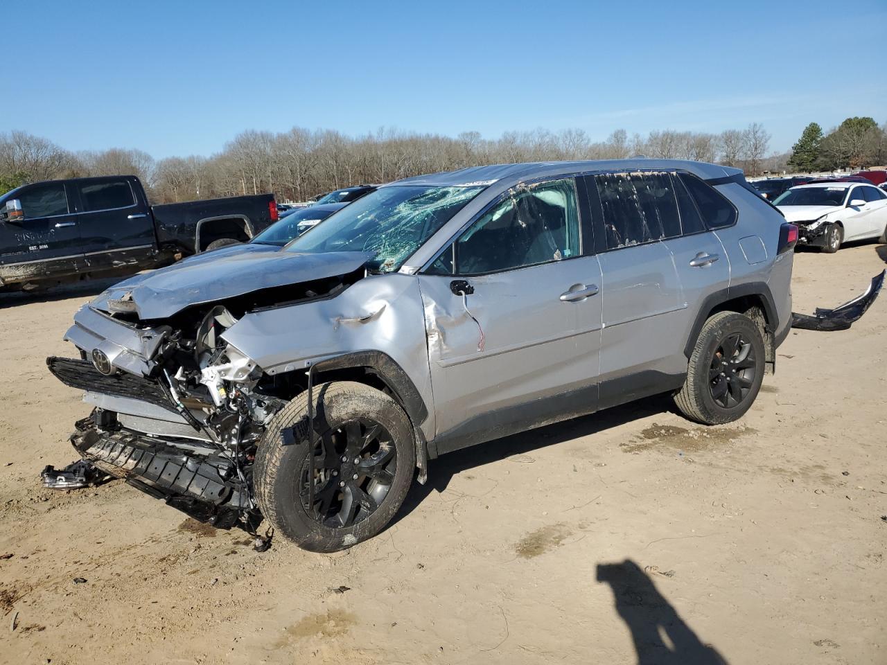 2023 TOYOTA RAV4 LE