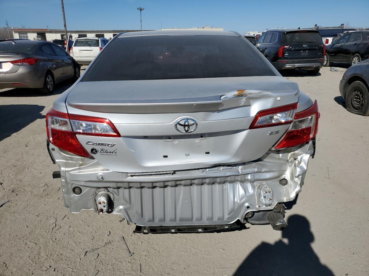 2014 TOYOTA CAMRY L - Image 6