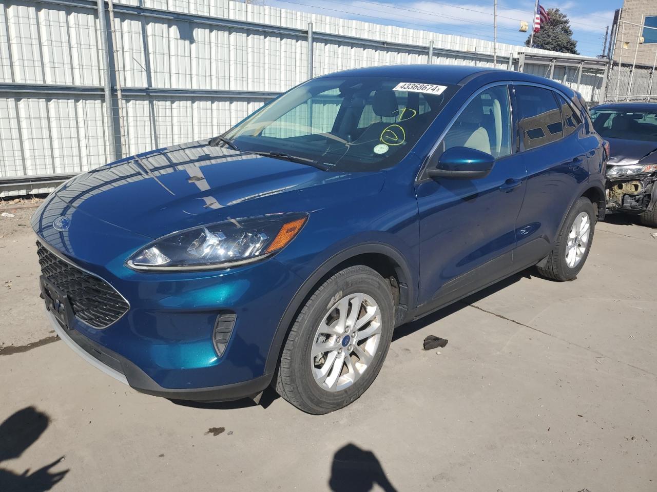 2020 FORD ESCAPE SE