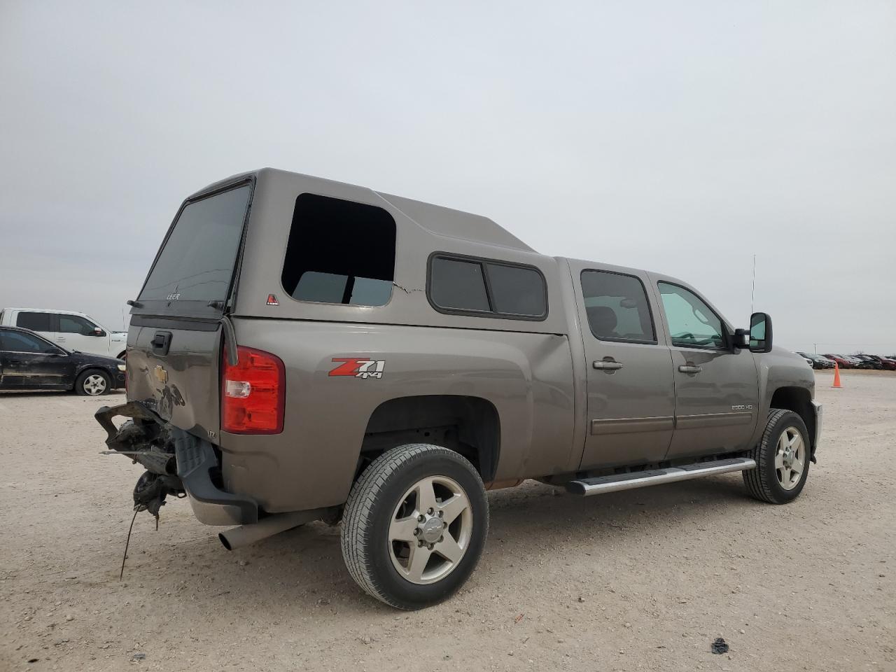 2013 CHEVROLET SILVERADO - Image 3