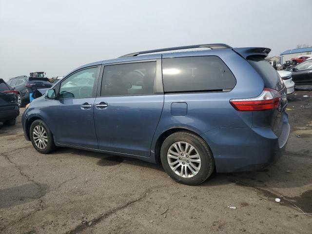 2015 Toyota Sienna Xle - Image 2