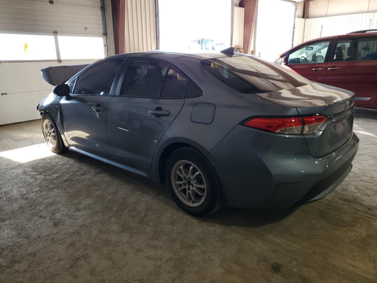 2020 TOYOTA COROLLA LE - Фото 2