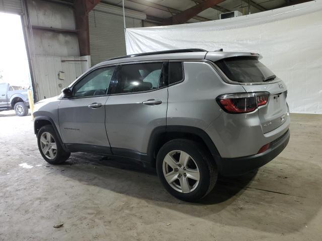 2022 Jeep Compass Latitude - Фото 2