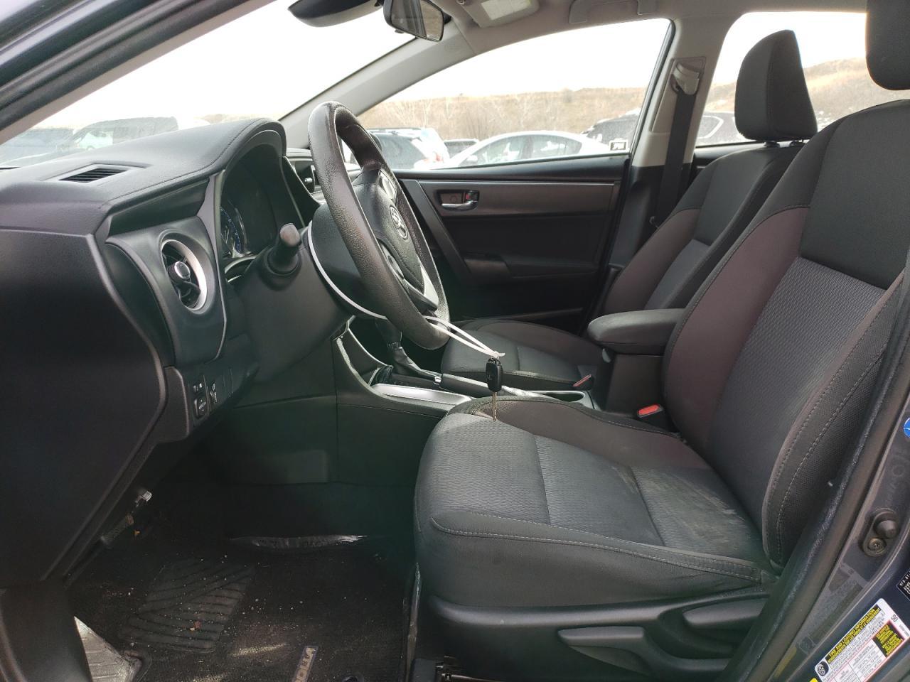 2018 TOYOTA COROLLA L - Фото 7