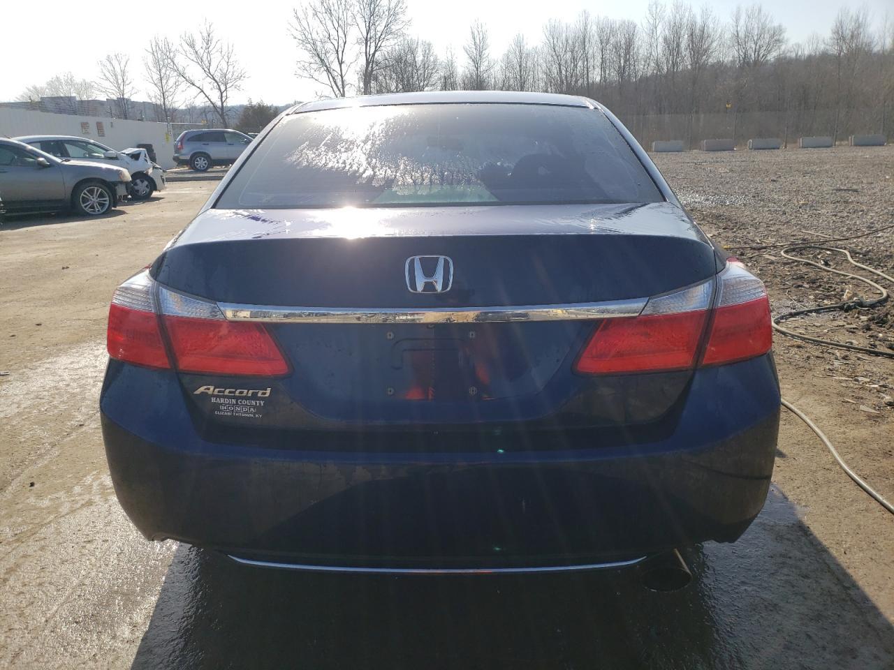 2014 HONDA ACCORD LX - Image 6
