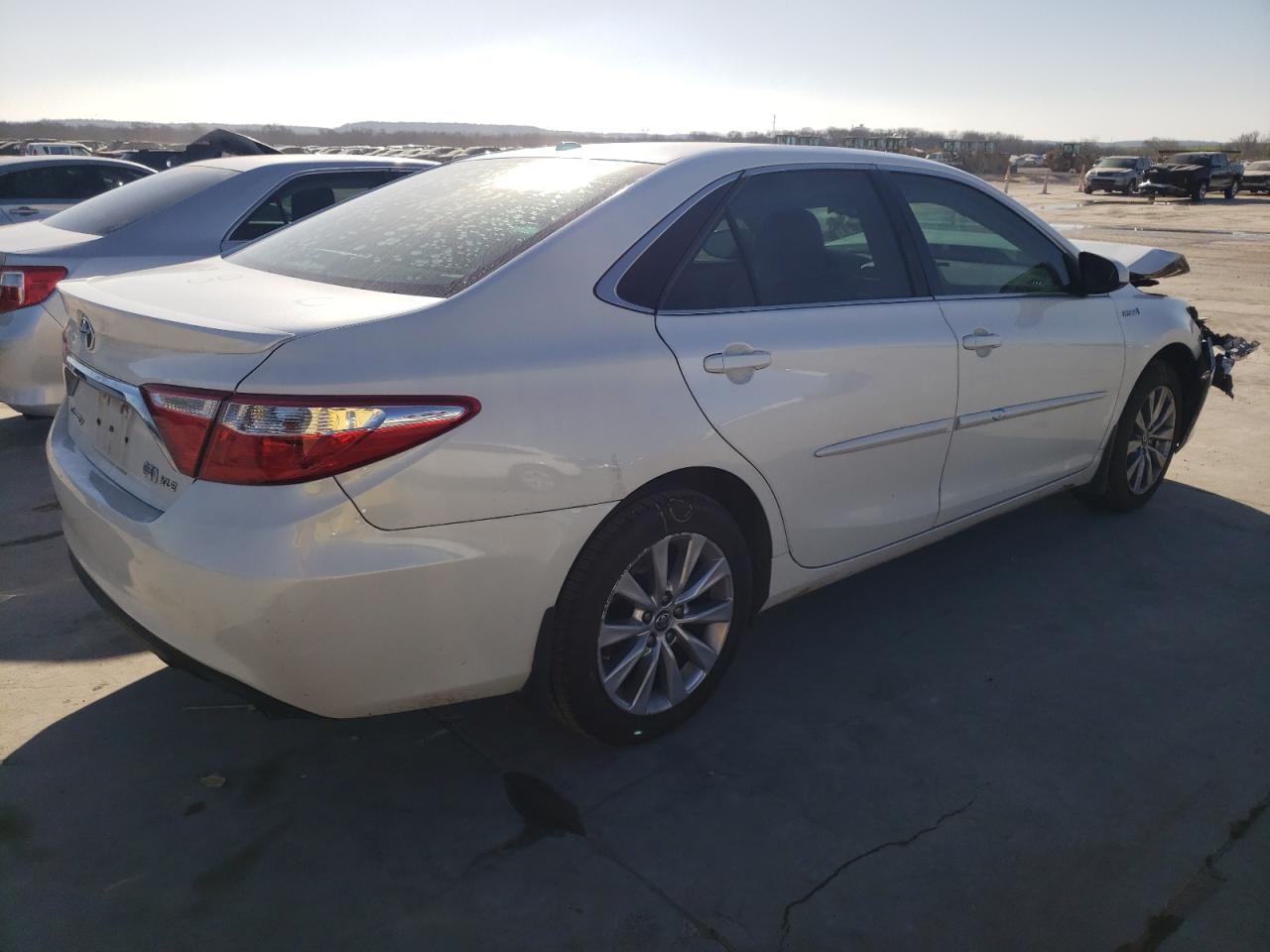 2016 TOYOTA CAMRY HYBR - Фото 3