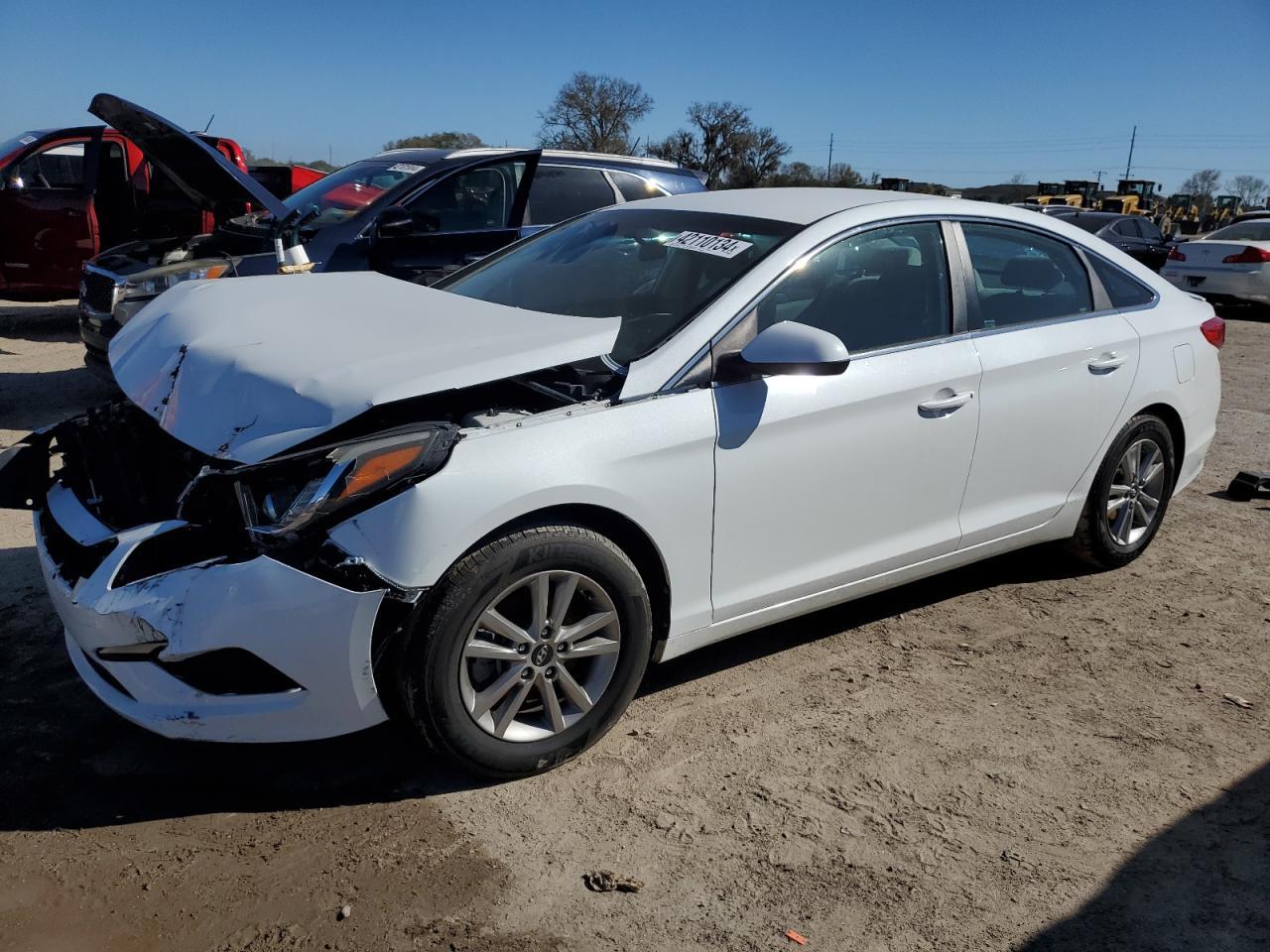 2017 HYUNDAI SONATA SE