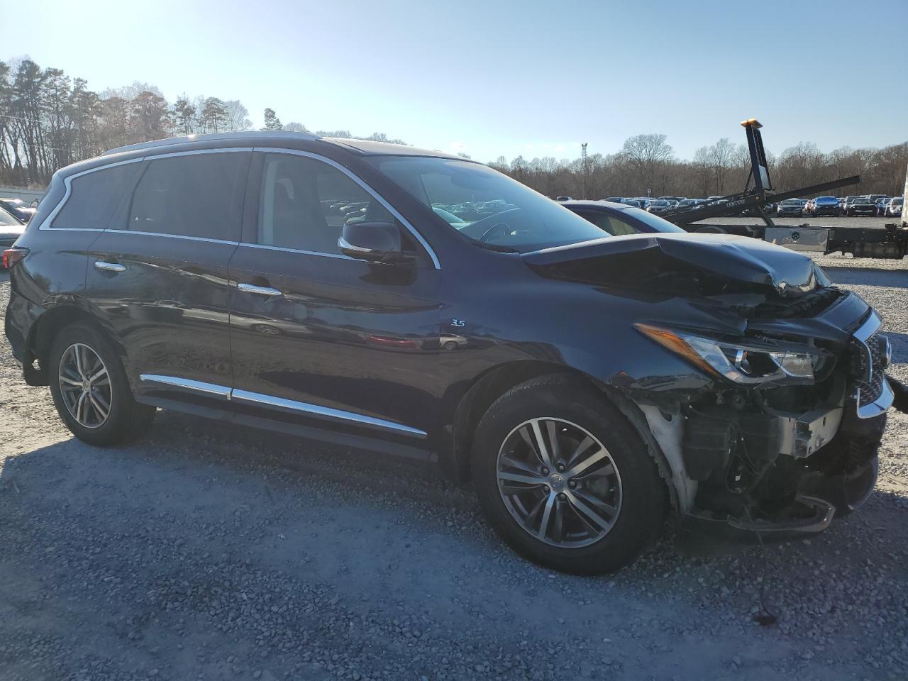 2017 INFINITI QX60 - Image 4