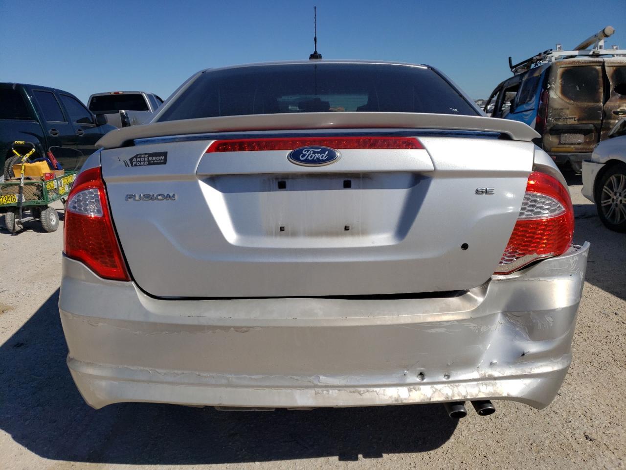 2012 FORD FUSION SE - Фото 6