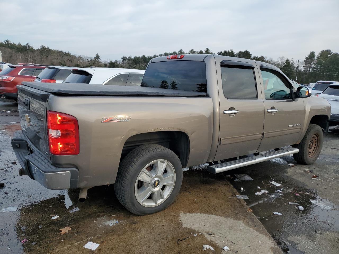 2013 CHEVROLET SILVERADO - Image 3