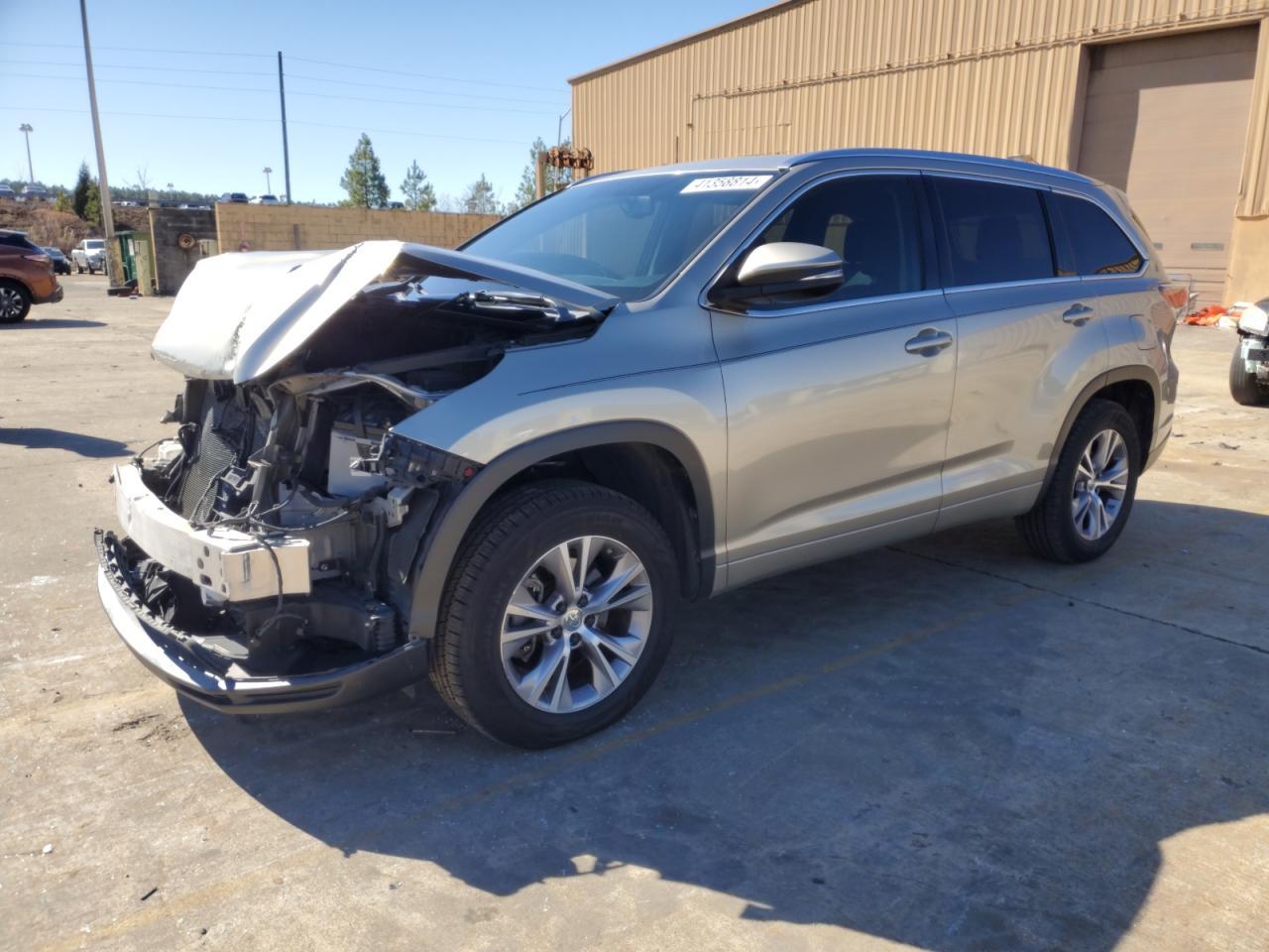 2015 TOYOTA HIGHLANDER