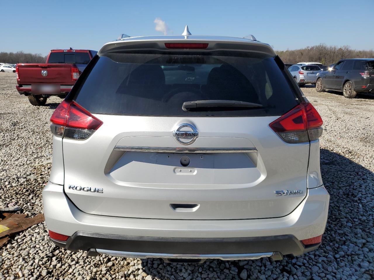 2017 NISSAN ROGUE S - Image 6