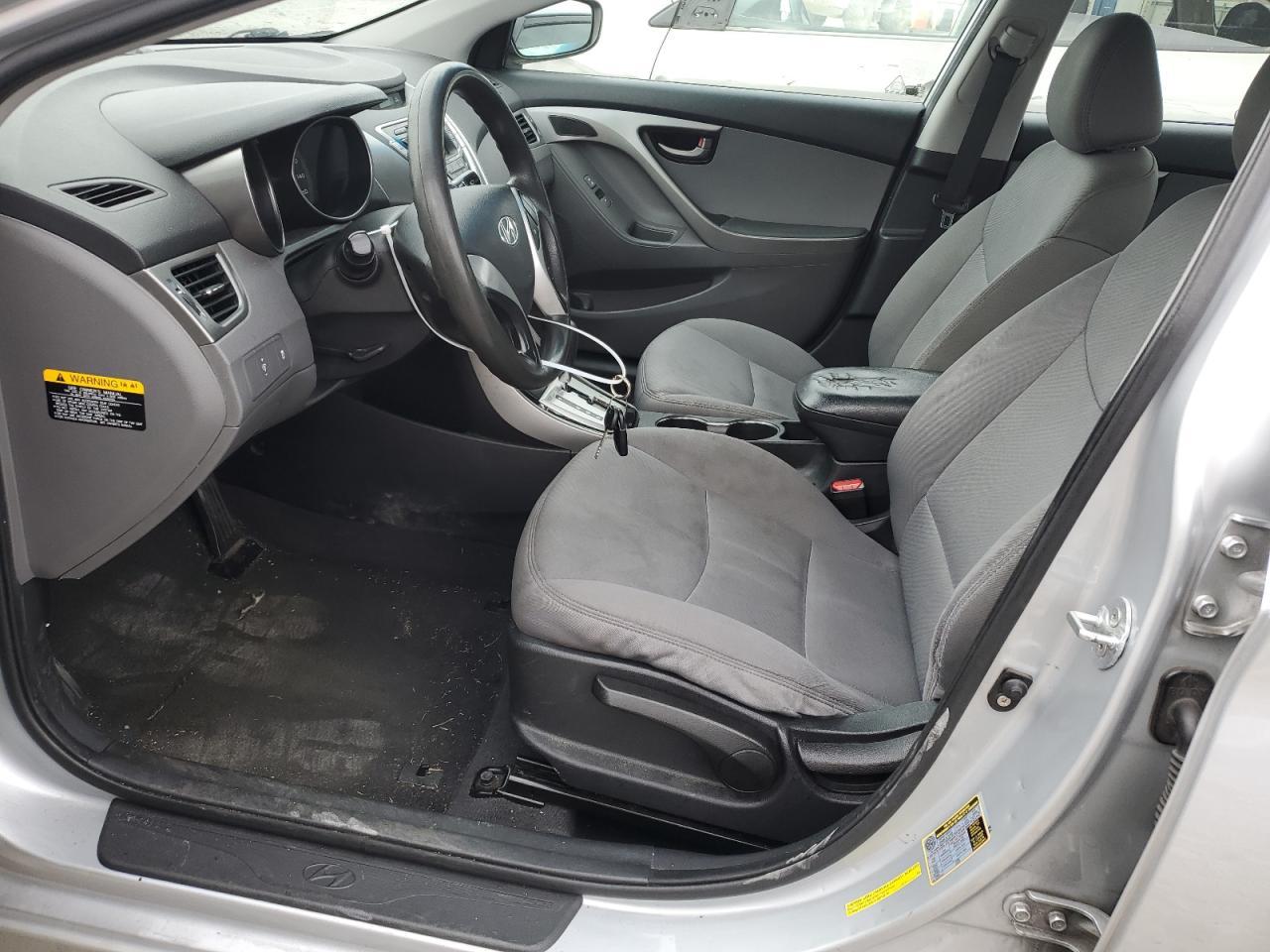 2011 HYUNDAI ELANTRA GL - Image 7