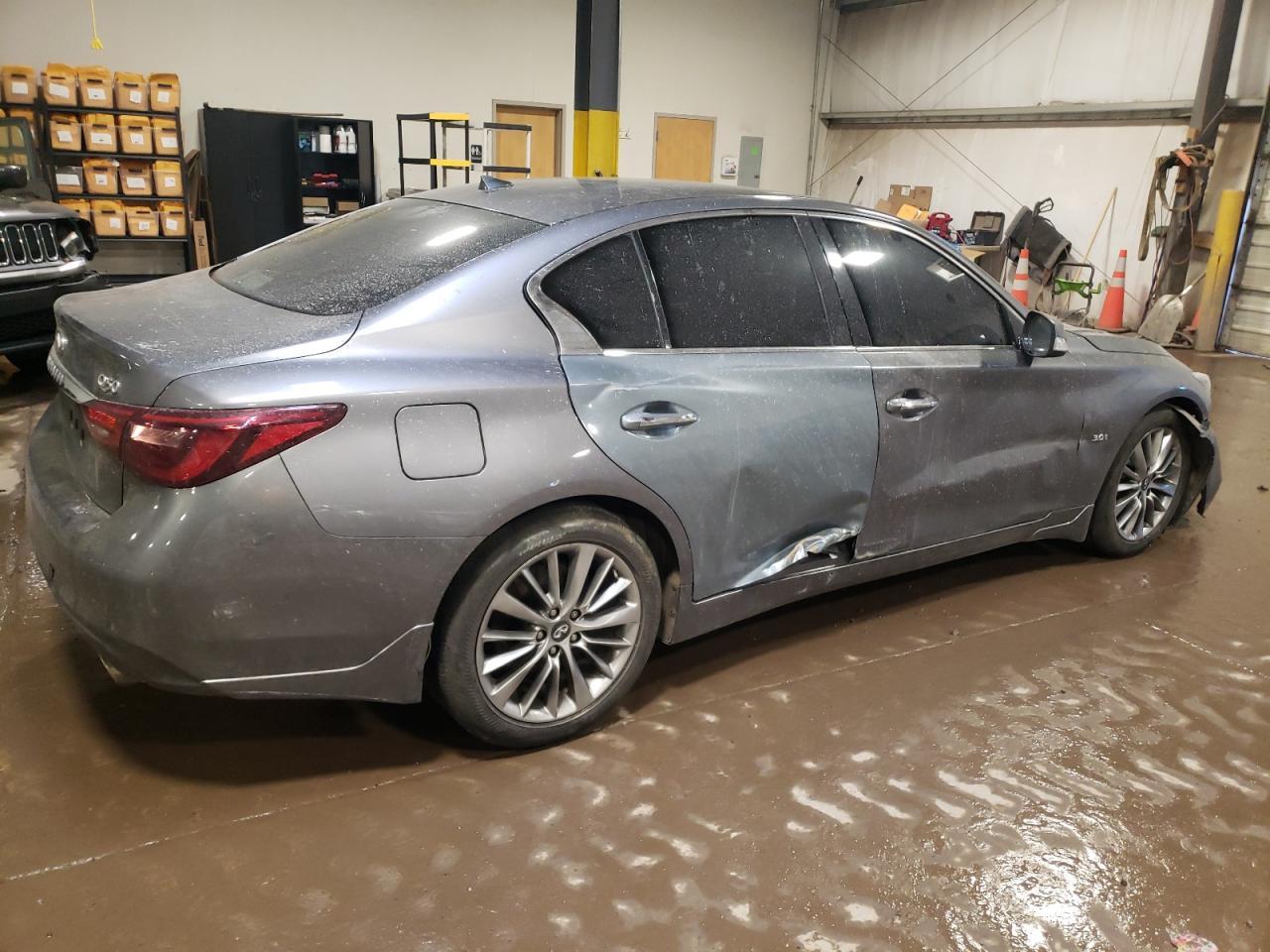 2019 INFINITI Q50 LUXE - Фото 3