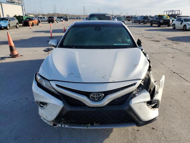 2019 Toyota Camry Xse - Фото 5