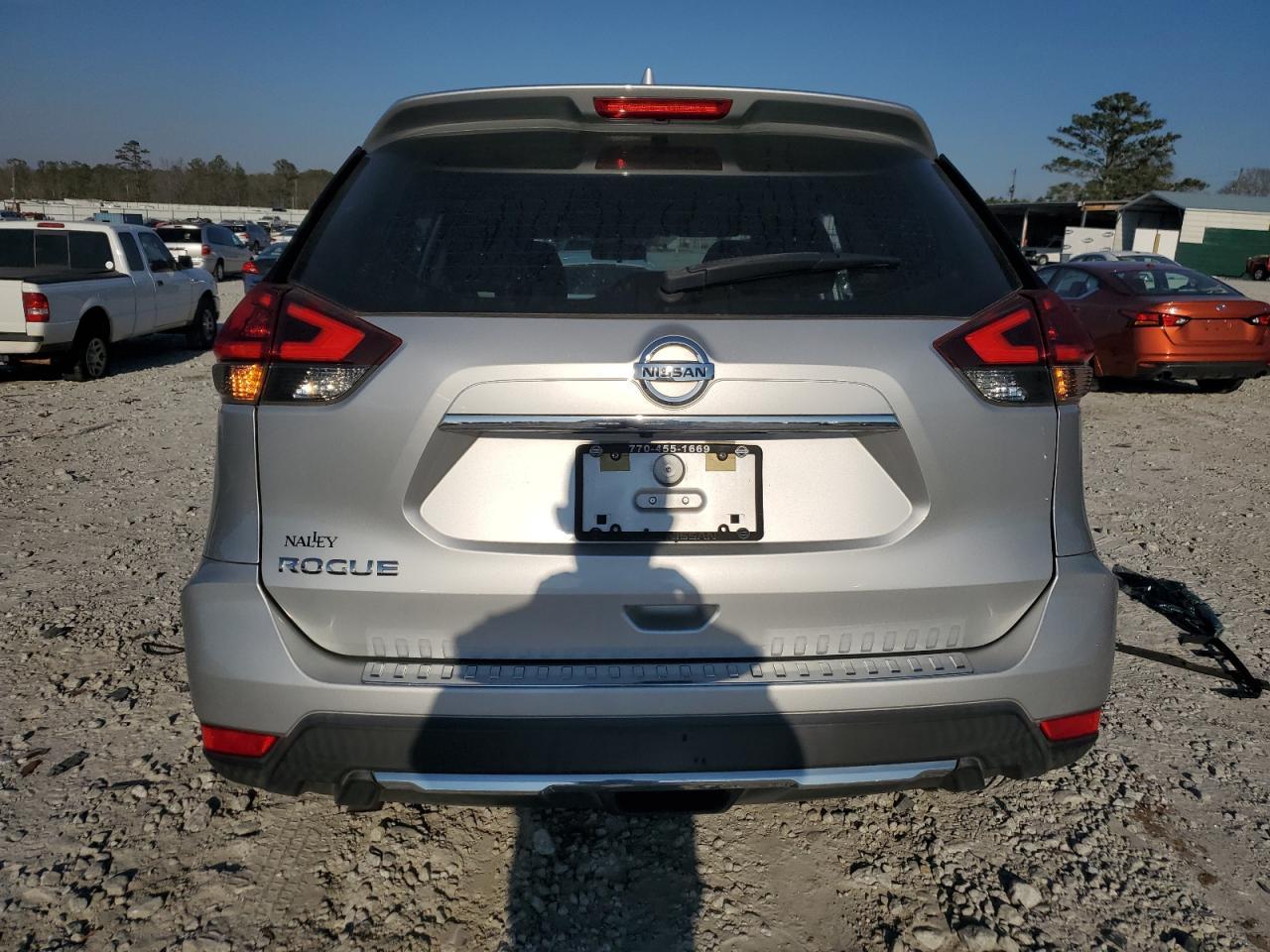 2018 NISSAN ROGUE S - Фото 6